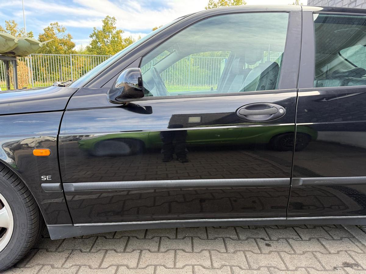 Saab 9-5 original Tür vorn links 170 schwarz Rohbau BJ99